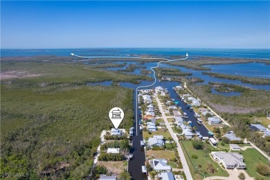 Nestled in the tranquil fishing community of Bokeelia on Pine