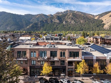 331 Leadville Ave #B is located in a mixed-use retail and