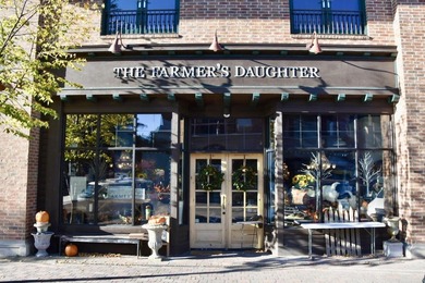 331 Leadville Ave #B is located in a mixed-use retail and