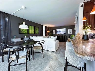 Imagine being just steps from your boat! Condo living without