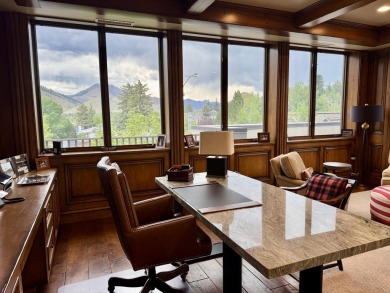 Outstanding in town office suite with Boulder Mountain and Trail
