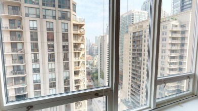 GREAT LOCATION Beautiful 2 bedroom, 1.5 bath condo located in