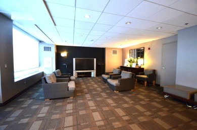 GREAT LOCATION Beautiful 2 bedroom, 1.5 bath condo located in