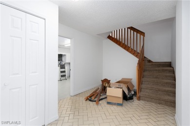 Nestled in the tranquil fishing community of Bokeelia on Pine