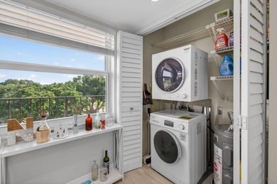 Bright and fully renovated top-floor 2BR/2BA condo in the