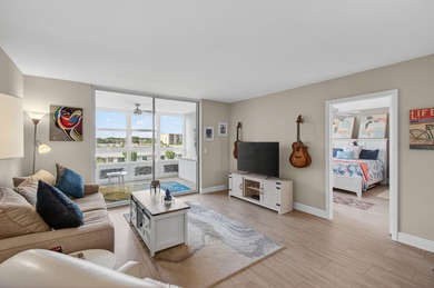 Bright and fully renovated top-floor 2BR/2BA condo in the