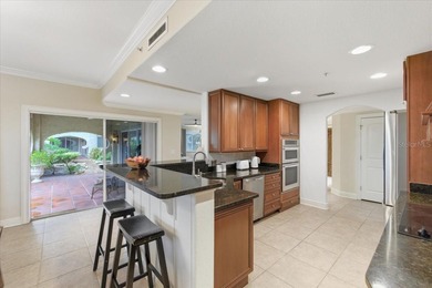 Waterfront 2-Bedroom Condo
Enjoy beautiful Intracoastal views