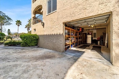 Waterfront 2-Bedroom Condo
Enjoy beautiful Intracoastal views