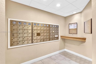 This beautifully updated 1 Bed / 1 Bath unit offers breathtaking