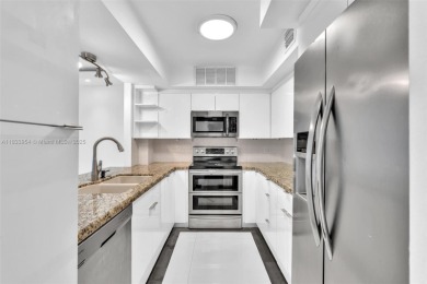 This beautifully updated 1 Bed / 1 Bath unit offers breathtaking