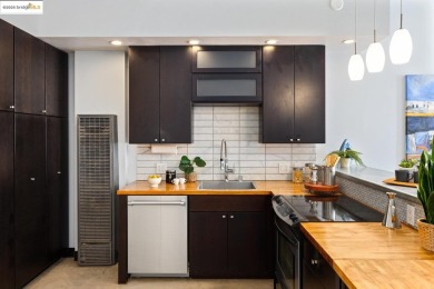 Glamorous brick loft in the Calous building near Uptown/KONO and