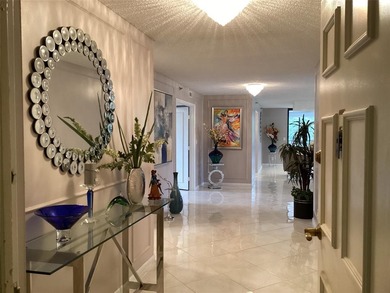 Custom-decorated 2nd-floor unit with neutral colors and two new