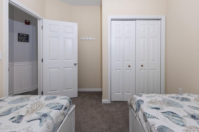 OCEAN VIEWS, AMAZING AMENITIES, ONE BLOCK TO BEACH! Welcome to