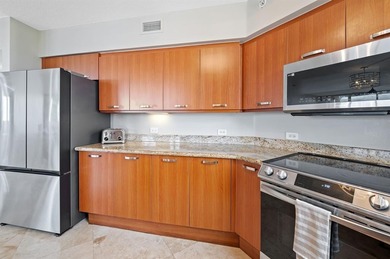 OUTSTANDING 3 Bedroom / 3 Bath Corner Unit with Direct Ocean &