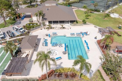 End unit with a den in Preserve I, being sold turnkey. This home