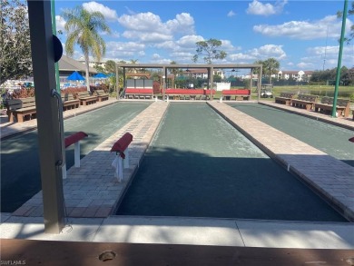 End unit with a den in Preserve I, being sold turnkey. This home