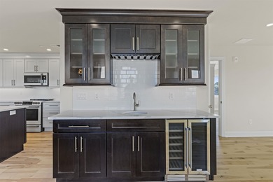 Black Duck Nest. Penthouse Level. Elevated Luxury Living in the