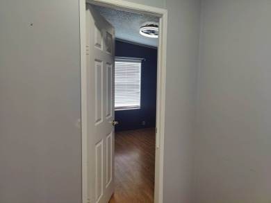 Welcome to Oak Bend...The Best Kept Secret in Central Florida