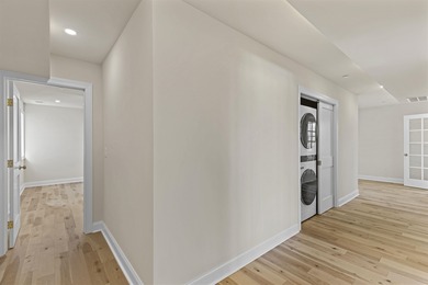 Black Duck Nest. Penthouse Level. Elevated Luxury Living in the