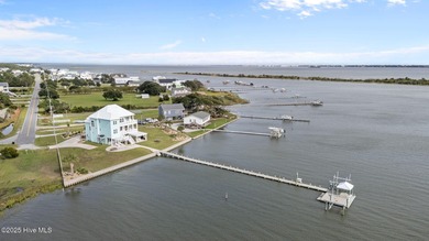 NEW PRICE!!! SPECTACULAR SOUND VIEWS from every room of this