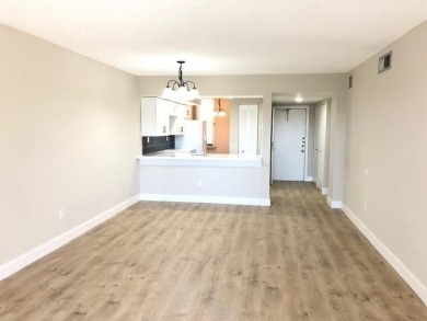 Fully Remodeled Penthouse 2Bed/2Bath. All Ages Welcome! This