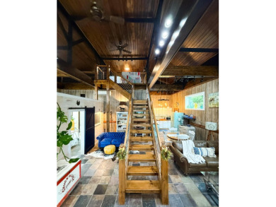 Welcome to low-maintenance living in an unbeatable location