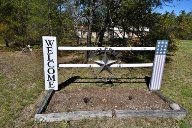 Charming 2-Bedroom Ranch on 3.65 Acres - Nature Lover's