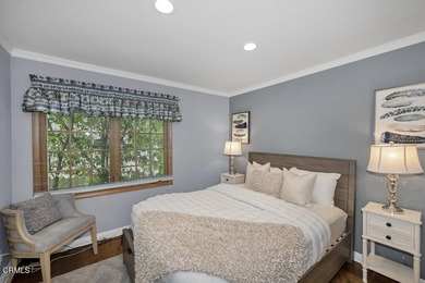 Tucked away in a prime SW Pasadena location, this character