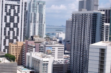 Discover a blend of minimalism and luxury in Brickell with this