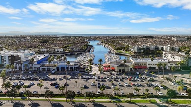 Light, bright and beautifully updated 2-bedroom 2-bath harbor