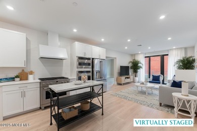 Better than New...Never lived in AND ready! Less than 2 blocks