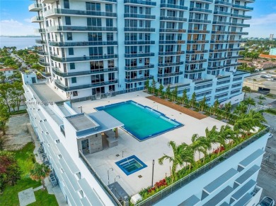 Lexi 701 - Extraordinary Waterfront Corner Residence
Experience