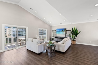 Stunning 4BR/4.5BA Ocean Isle Beach Island Home - Private