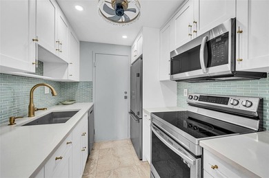 LOW HOA WITH OCEAN VIEW AND LARGE BALCONY. Beautiful sunrises