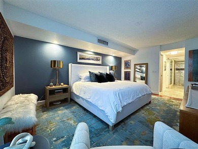 Imagine being just steps from your boat! Condo living without