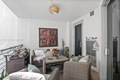 Stylish & Spacious 2BD/2BA Condo with Rooftop Pool & City Views