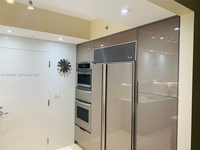 WELCOME TO FIVE-STAR LUXURY OCEANFRONT RENOVATED 3 BD,3,5 BA