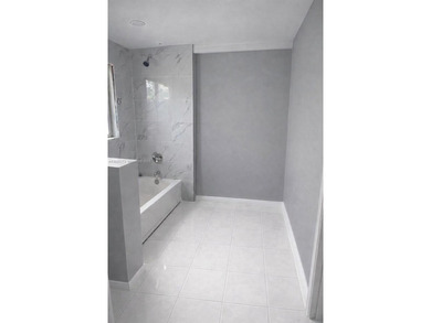 Beautifully updated 3/2 near the Miami Shores area. A cozy style