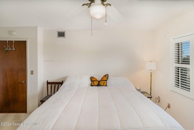 Welcome to Paradise.Experience the quintessential beachside