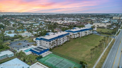 Welcome to Paradise.Experience the quintessential beachside