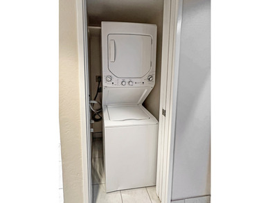 Welcome to your Hawaiian getaway in Kona Pacific B210! This