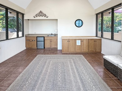 Welcome to your Hawaiian getaway in Kona Pacific B210! This