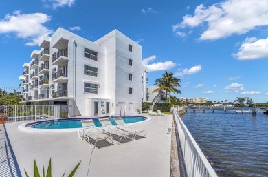 Enjoy the beautiful views of the  Intracoastal, Lantana Ocean