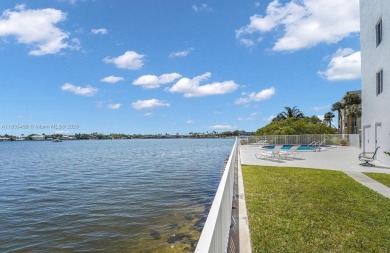 Enjoy the beautiful views of the  Intracoastal, Lantana Ocean