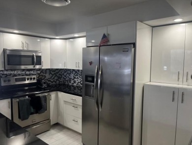 Step into this beautifully renovated building! Recently upgraded