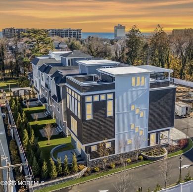 STUNNING CUSTOM BUILT 4 LEVEL NEW CONSTRUCTION HOME! This head