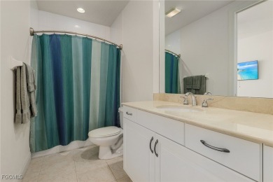 Lovely 21st floor High Point Place home in immaculate condition!