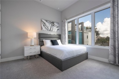 SELLER IS OFFERING $6000 CREDIT TOWARDS BUYERS CLOSING COST