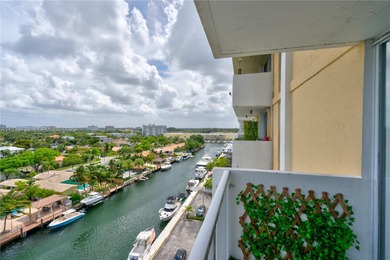 Gorgeous water view Modern Fully remodeled apartment!! New light