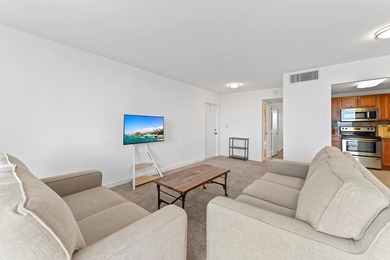 Welcome to your perfect retreat in sunny Boca Raton! Nestled in